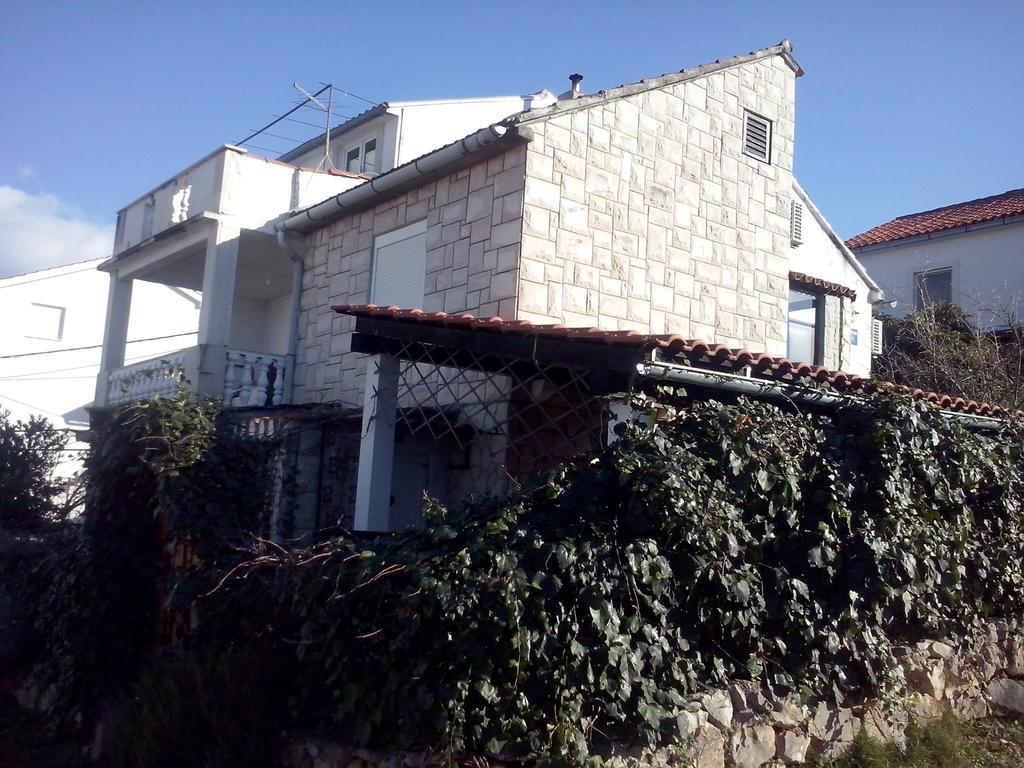 Apartment Ma'Re Supetar Dış mekan fotoğraf